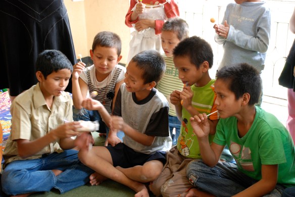 Lollipops and a bit of pass the parcel..
